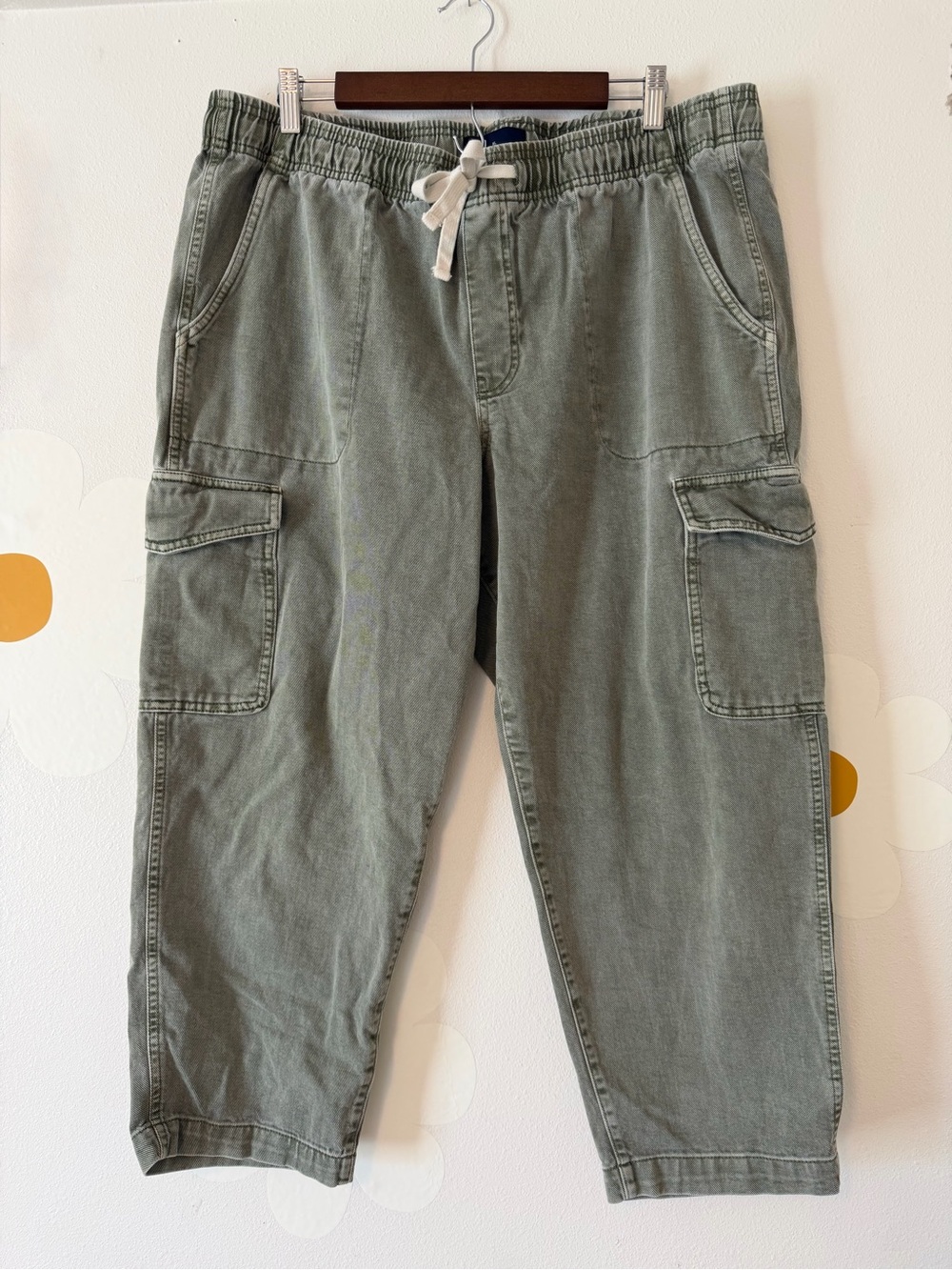 Gap Mid Rise Easy Wide Leg Drawstring 100% Cotton Cargo Pants in Mesculen Green - Picture 5 of 13